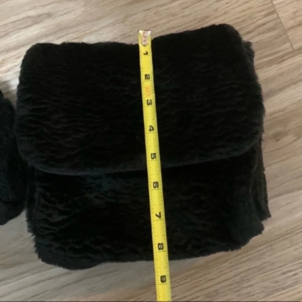 Victoria’s Secret Faux Fur Clutch Bag Set of 2 - NEW
